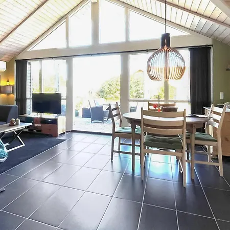 2 Bedroom In Dom wakacyjny Kerteminde